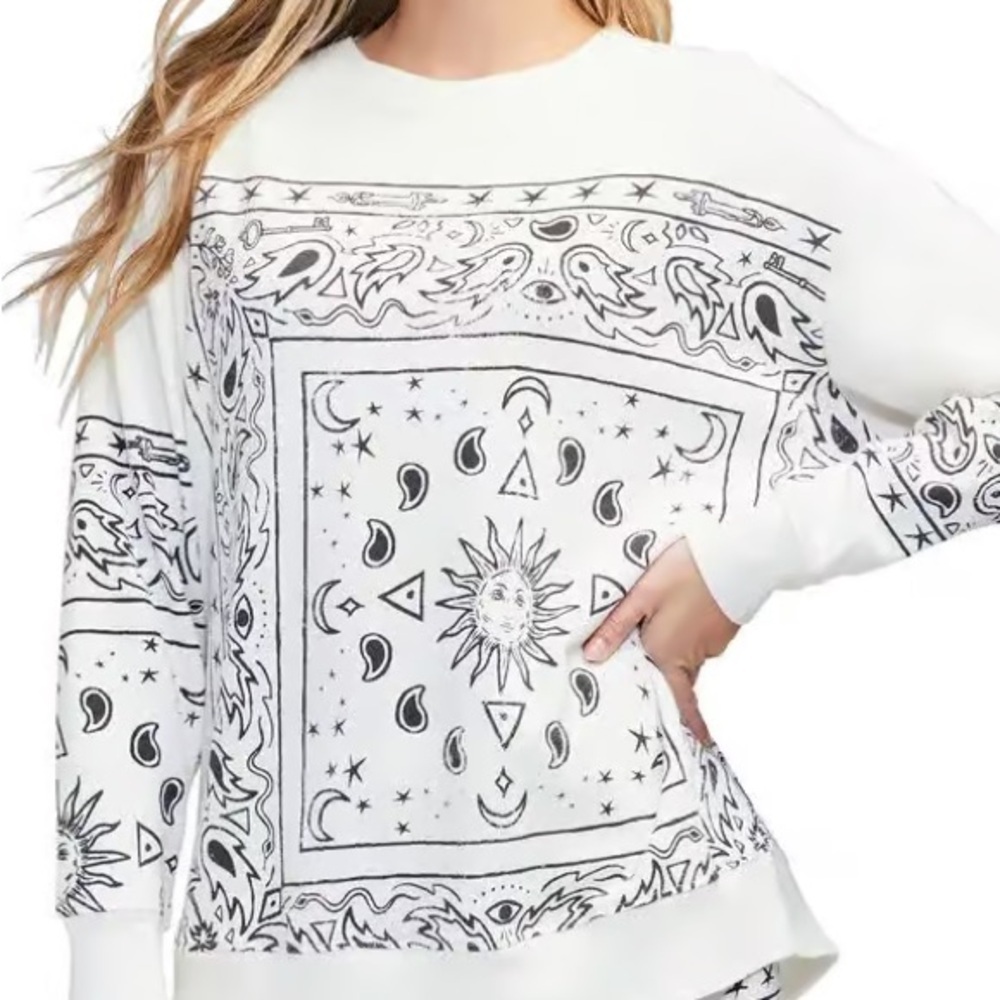 Wildfox Voodoo bandana Roadtrip Sweatshirt Small Oversized Black White